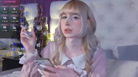 Tomie online show from 12-20-25, 10:39