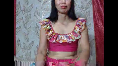Snapshot of cutewina chatting on 09-11-25, 12:00 cutewina online show from 09-11-25, 12:00