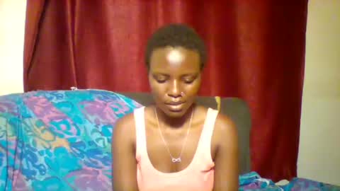 cutey_lunar online show from 01-26-25, 05:34