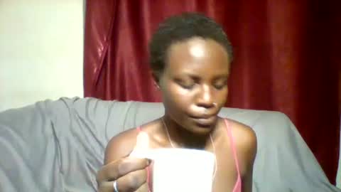 cutey_lunar online show from 01-28-25, 12:43