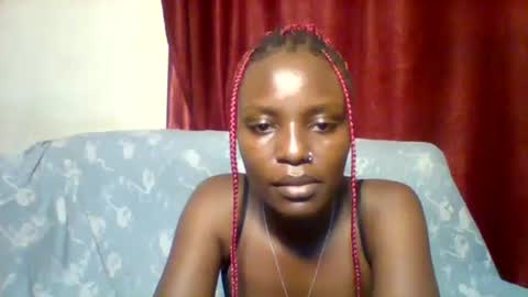 cutey_lunar online show from 02-17-25, 05:58