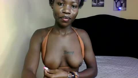 cutey_mara online show from 07-06-26, 04:53