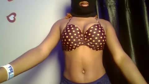 Snapshot of cutezia12 chatting on 10-21-25, 08:59 Zia online show from 10-21-25, 08:59