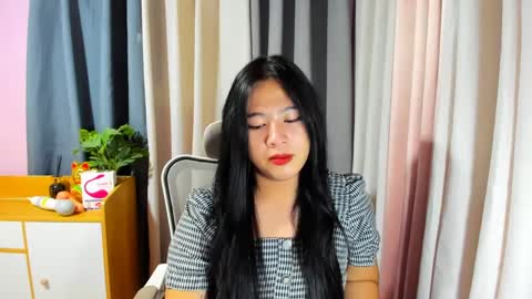 Snapshot of cutie_asianwoman chatting on 12-19-24, 04:57 cutie_asianwoman online show from 12-19-24, 04:57
