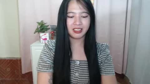 Snapshot of cutie_asianwoman chatting on 12-19-24, 11:57 cutie_asianwoman online show from 12-19-24, 11:57