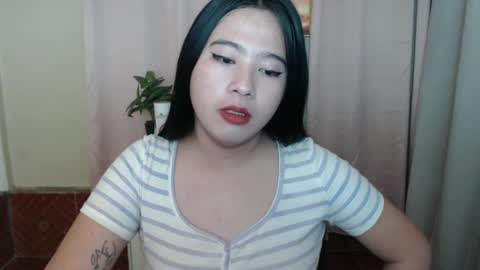 Snapshot of cutie_asianwoman chatting on 01-09-25, 11:56 cutie_asianwoman online show from 01-09-25, 11:56