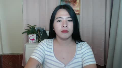 Snapshot of cutie_asianwoman chatting on 01-14-25, 04:47 cutie_asianwoman online show from 01-14-25, 04:47