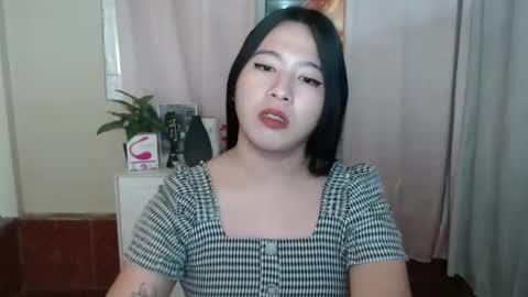 Snapshot of cutie_asianwoman chatting on 01-18-25, 07:37 cutie_asianwoman online show from 01-18-25, 07:37