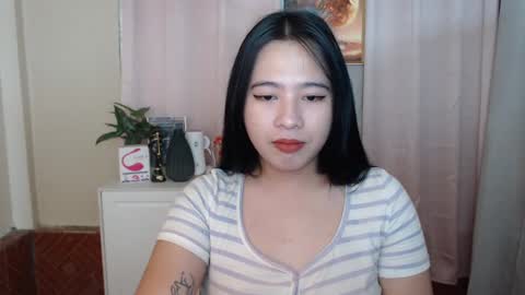 Snapshot of cutie_asianwoman chatting on 01-31-25, 04:59 cutie_asianwoman online show from 01-31-25, 04:59