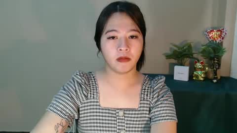 Snapshot of cutie_asianwoman chatting on 03-12-25, 02:20 cutie_asianwoman online show from 03-12-25, 02:20