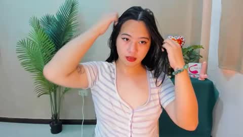 Snapshot of cutie_asianwoman chatting on 09-14-25, 07:18 cutie_asianwoman online show from 09-14-25, 07:18