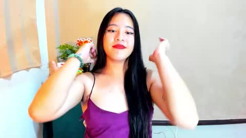 Snapshot of cutie_asianwoman chatting on 10-27-25, 02:43 cutie_asianwoman online show from 10-27-25, 02:43