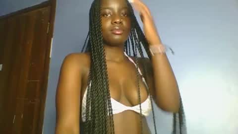 cutie_choco online show from 12-05-25, 05:09