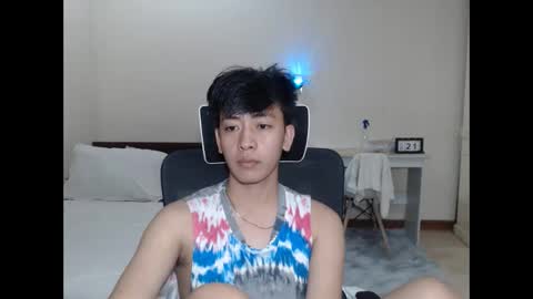 Neil Taylor online show from 10-25-25, 12:13