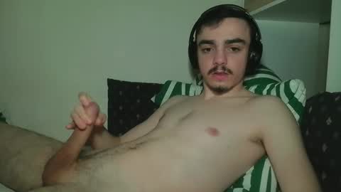 Snapshot of cutie_garlix chatting on 03-08-26, 01:47 cutie garlix online show from 03-08-26, 01:47