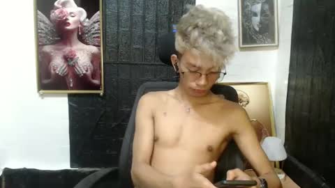 cutie_mico online show from 02-18-25, 08:59