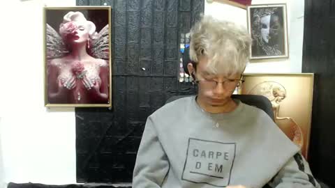 cutie_mico online show from 03-04-25, 09:51