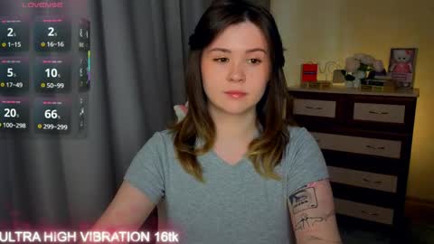 Snapshot of cutie_mili chatting on 05-09-26, 08:19 mili online show from 05-09-26, 08:19