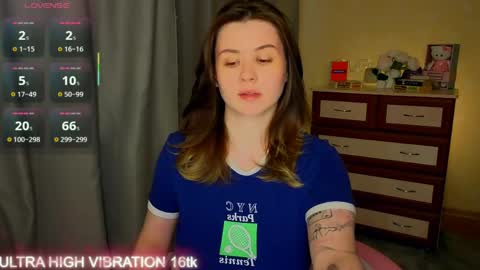 Snapshot of cutie_mili chatting on 05-16-26, 10:36 mili online show from 05-16-26, 10:36