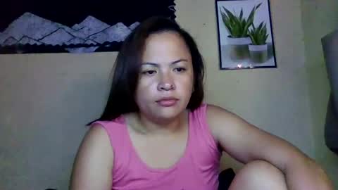 Snapshot of cutie_pie02 chatting on 06-16-26, 01:41 cutie_pie02 online show from 06-16-26, 01:41