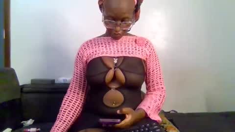 CUTIE online show from 03-10-26, 01:05