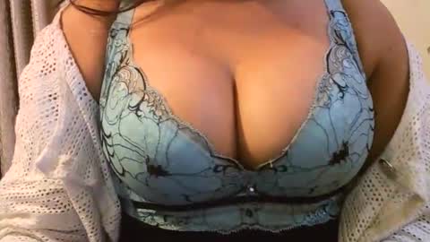 Ruhii online show from 03-22-26, 08:23