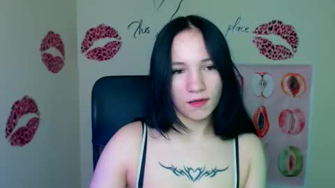 Emma online show from 04-09-26, 06:19