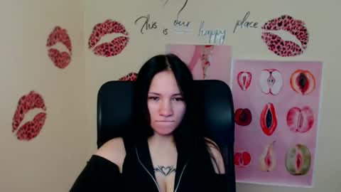 Emma online show from 04-23-26, 12:15