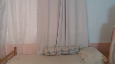 Snapshot of cutiepie3049 chatting on 01-12-26, 02:17 Myra online show from 01-12-26, 02:17