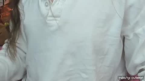 Snapshot of cutierori chatting on 12-16-24, 02:57 Rori Instagram cutierori online show from 12-16-24, 02:57