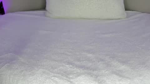 Hannah online show from 04-24-26, 05:48