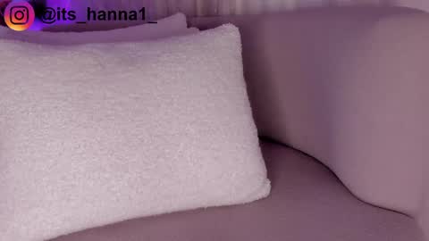 Snapshot of cutte_hanna18 chatting on 05-21-26, 06:48 Hannah online show from 05-21-26, 06:48
