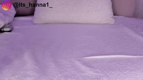 Snapshot of cutte_hanna18 chatting on 05-22-26, 09:20 Hannah online show from 05-22-26, 09:20