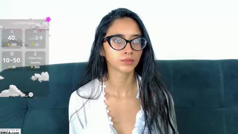 Snapshot of cutte_kitty_ chatting on 09-09-25, 10:04 miss ari online show from 09-09-25, 10:04