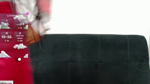 Snapshot of cutte_kitty_ chatting on 09-18-25, 11:23 miss ari online show from 09-18-25, 11:23