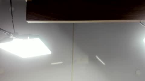 Laura online show from 03-21-26, 11:04