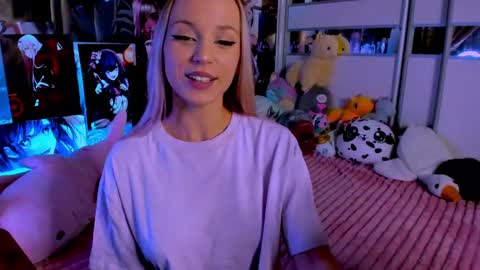 Snapshot of cuttie_ponyy chatting on 01-03-25, 09:47 Nora online show from 01-03-25, 09:47