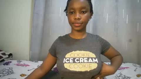 cutypookie online show from 10-13-25, 05:07