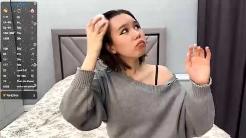 Akemi online show from 12-19-25, 11:39