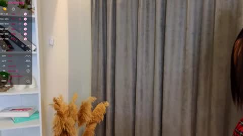 Snapshot of cweneharwick chatting on 09-18-25, 03:14 Welcome in my room My name is Mila did you miss me lets play - check menu to have fun online show from 09-18-25, 03:14