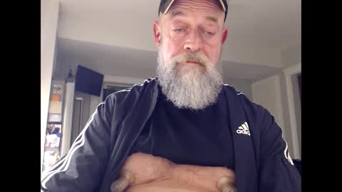 cxcdn online show from 02-13-25, 01:40