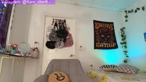 Camila online show from 09-24-25, 03:48