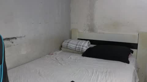 Snapshot of cyberdinner chatting on 12-07-24, 05:48 Lu online show from 12-07-24, 05:48