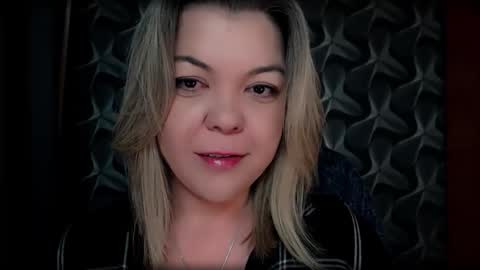 Snapshot of cyberdomme chatting on 12-04-25, 12:20 Full time mean bitch. online show from 12-04-25, 12:20