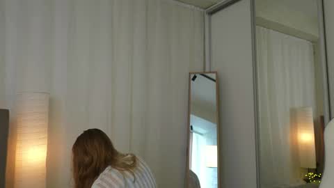 EMILY online show from 01-25-25, 11:34