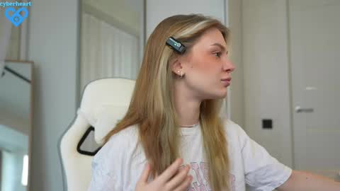 EMILY online show from 02-08-25, 08:09