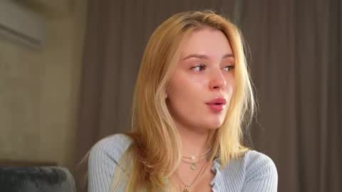 EMILY online show from 09-13-25, 05:02