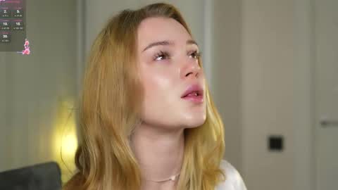 Snapshot of cyberheart_ chatting on 11-23-25, 03:01 EMILY online show from 11-23-25, 03:01