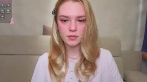 Snapshot of cyberheart_ chatting on 12-18-25, 02:34 EMILY online show from 12-18-25, 02:34