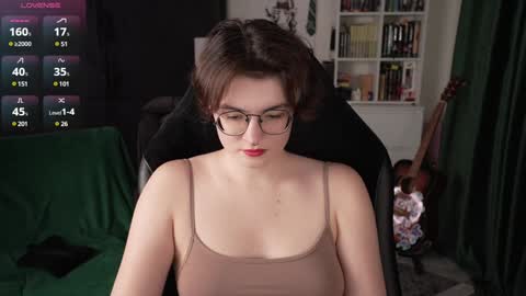 Snapshot of cybersamuraii chatting on 12-14-24, 06:41 Helen Blossom online show from 12-14-24, 06:41